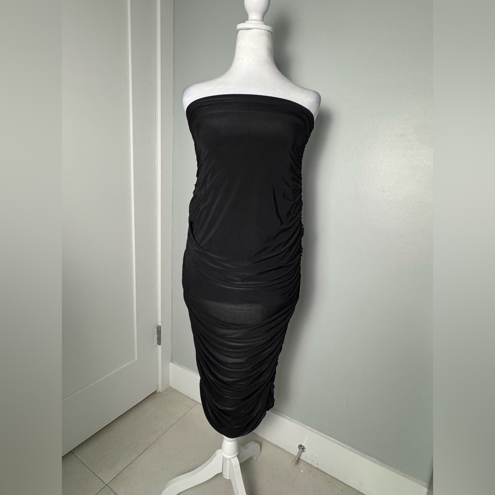 Club L London Slinky Bandeau Maxi Dress with Split in Back/ Size 6 - Picture 2 of 7